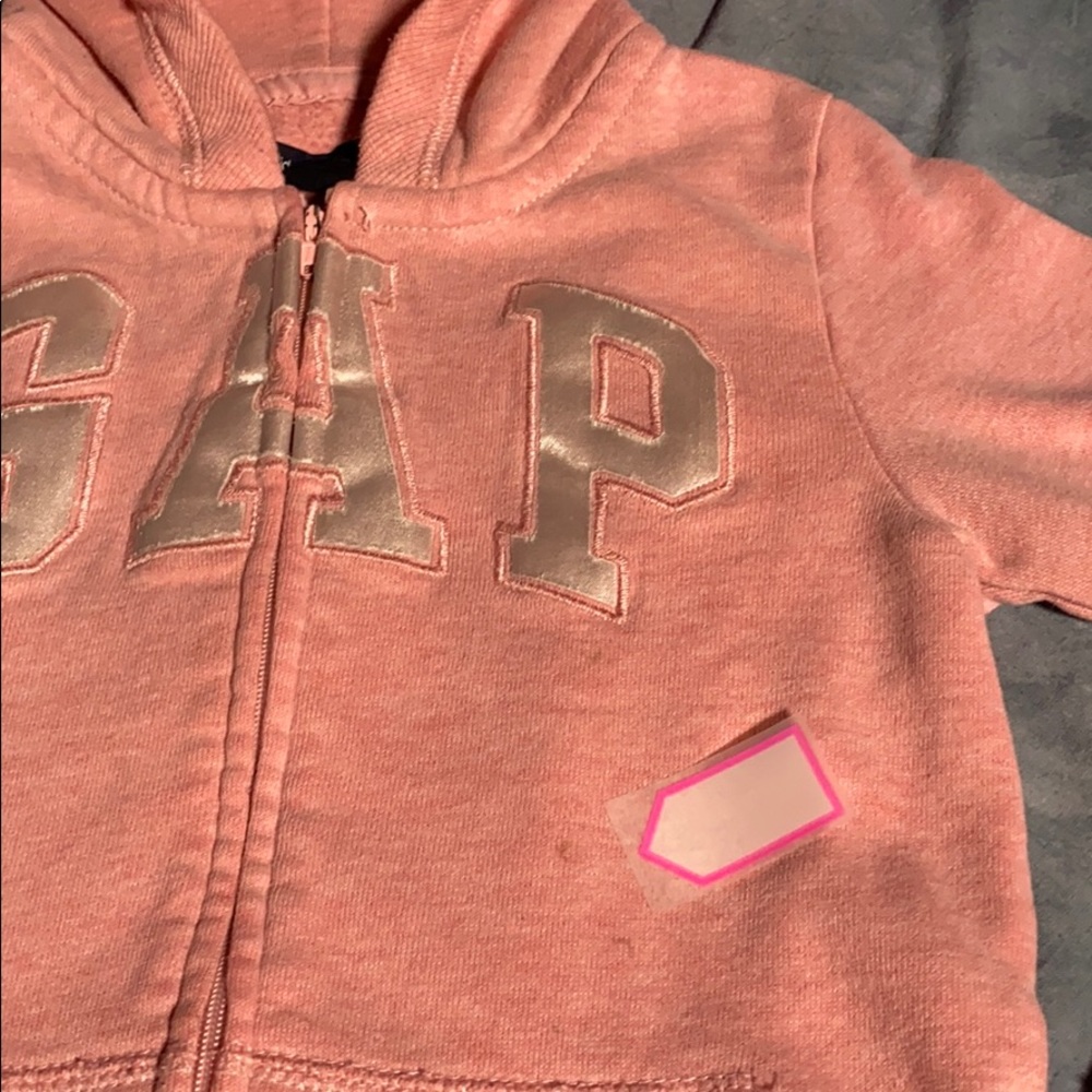 π 3 for $15 π - Gap Distressed Zip Up Hoodie Pink size Small - Picture 6 of 16